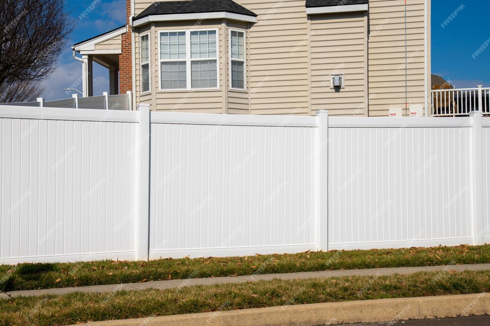 The Ultimate Guide to Maintaining Your Vinyl Privacy Fence