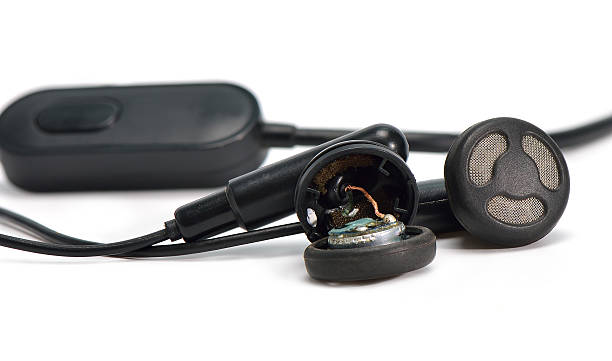 Common Wireless Earbud Problems and Easy Fixes at Home