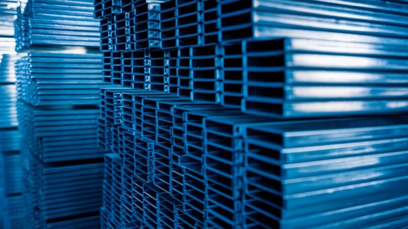 Metal and Steel Suppliers Phoenix Drive Arizona’s Growing Industries