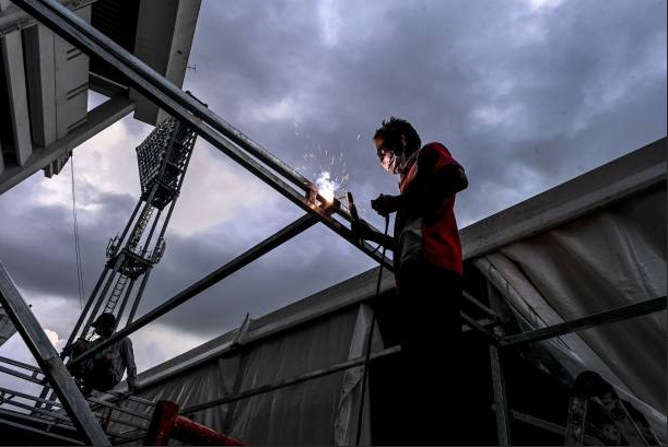 Outdoor Commercial Environments