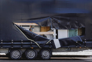 How to Stage Debris Before Your Dump Trailer Arrives