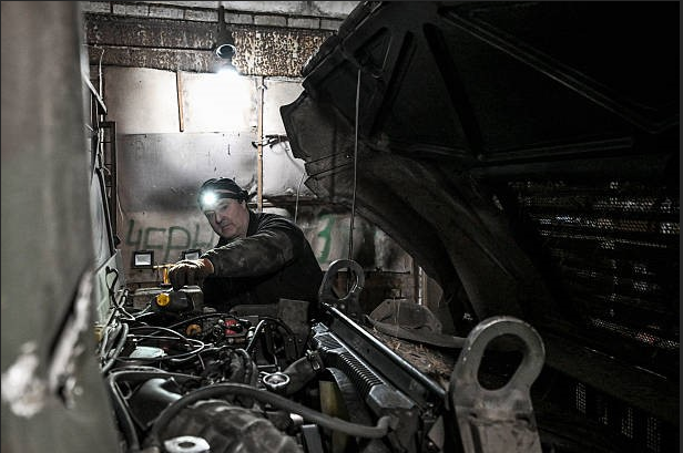 Truck Repair Shop