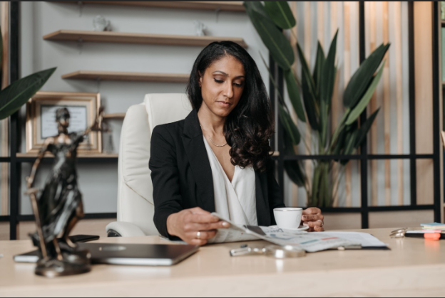 What Makes Expert Case Support Valuable Before Mediation or Trial