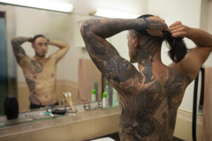 How Great Service Builds Loyalty at a Tattoo Studio Bath