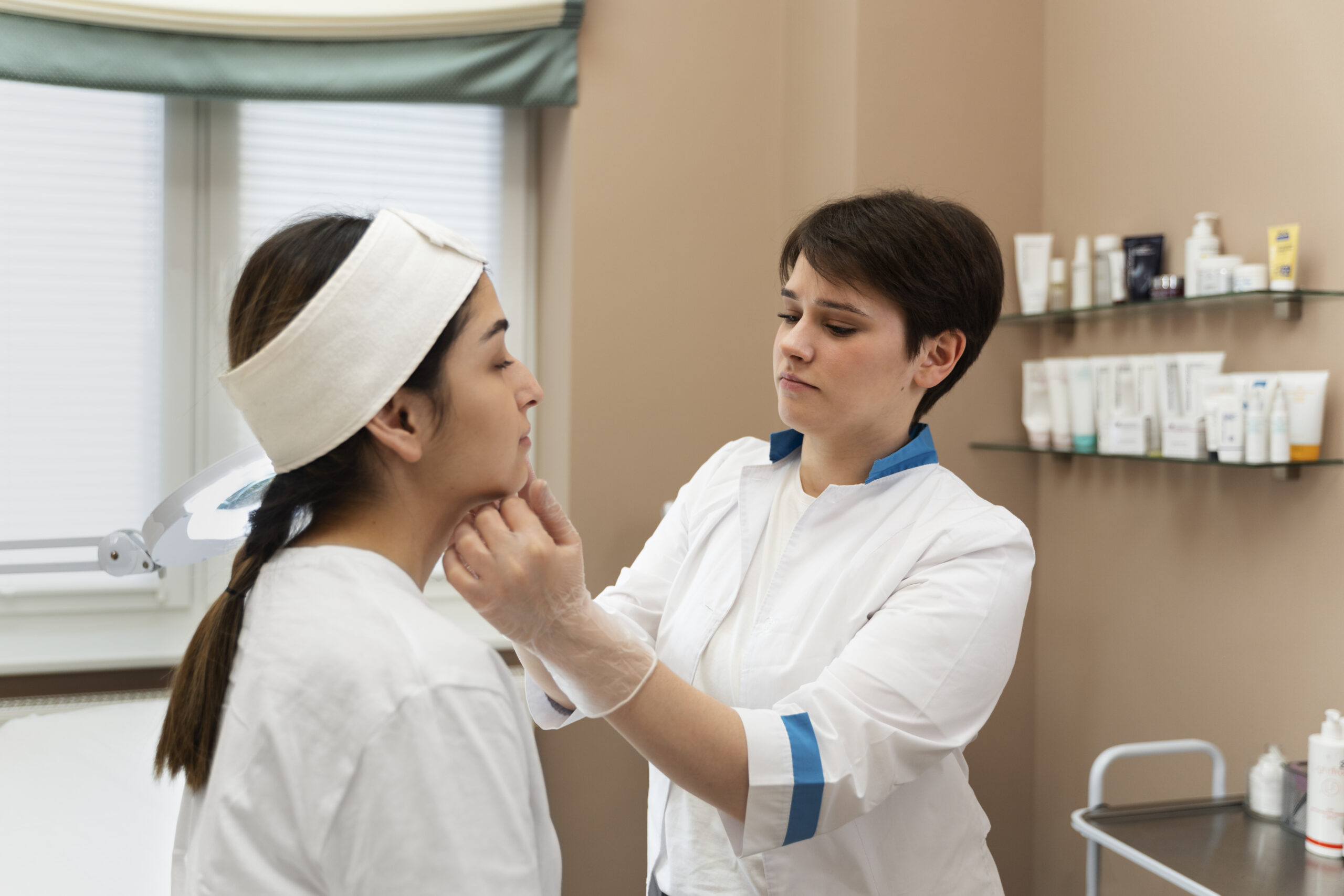 Early Myasthenia Gravis Treatment: Why Recognizing Symptoms and Starting Care Matters